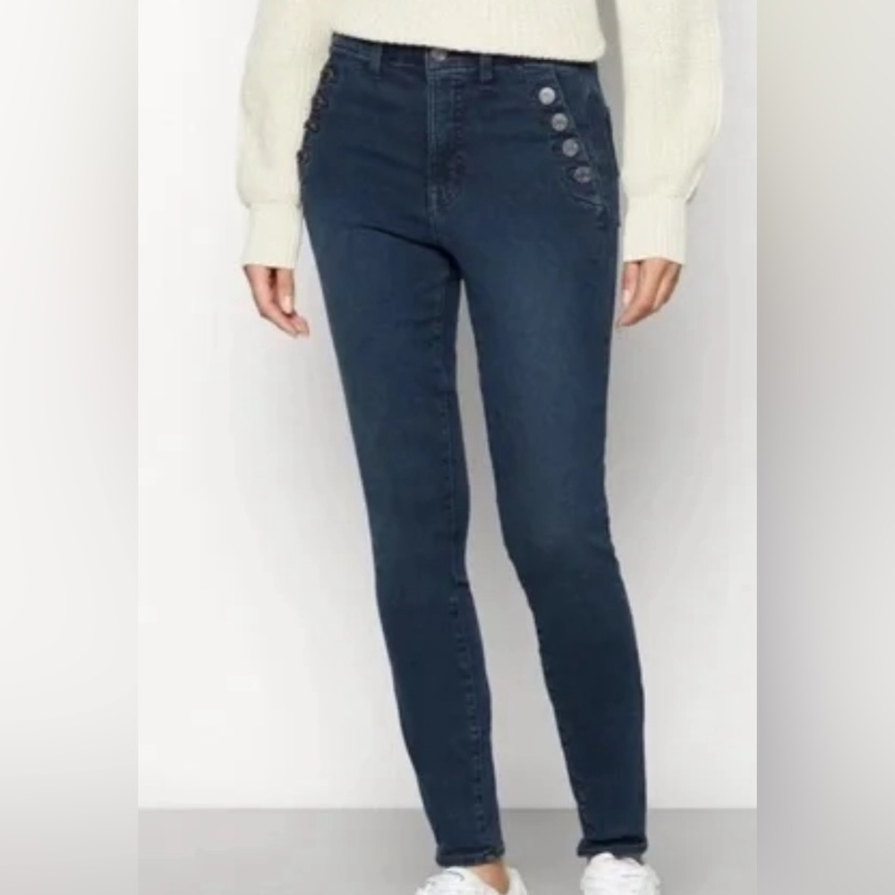High Rise Universal Legging Jeans With Button Pockets - Picture 7 of 7